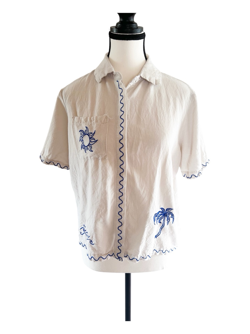 Cream Button-Down Shirt With Blue Embroidered Accents Cotton-Blend Medium
